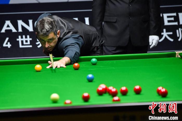 上海大师赛8进4阶段丁俊晖