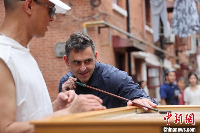 上海大师赛8进4阶段丁俊晖3比6不敌奥沙利文 无缘