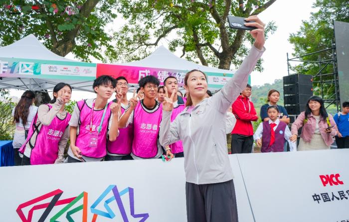 九城联动广州站跑步赛落幕 李普谋陈超霞分获男