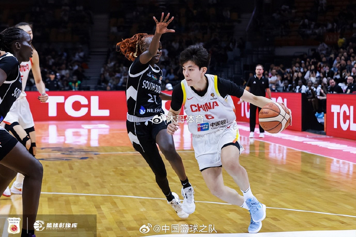 中国女篮力克南苏丹锁定出线席位