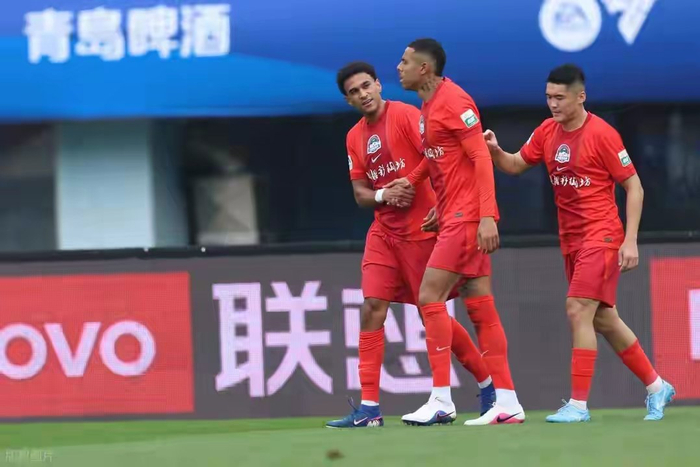 姆布拉跑位惊艳射门成短板，河南球迷期待突破