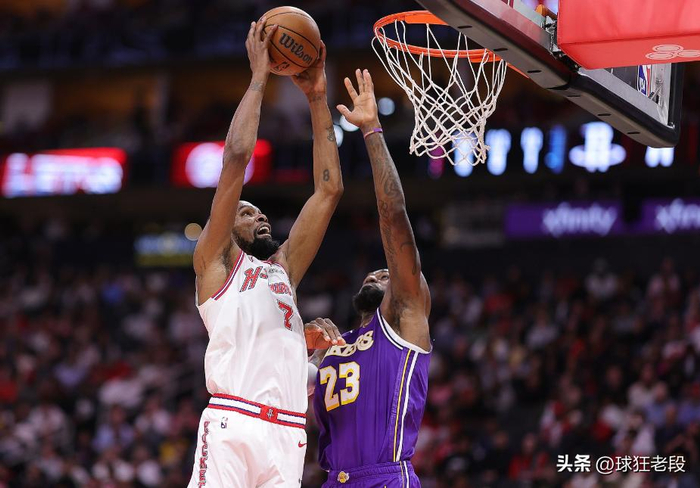 火箭主帅乌度卡深夜布局：杜兰特伤疑成季后赛